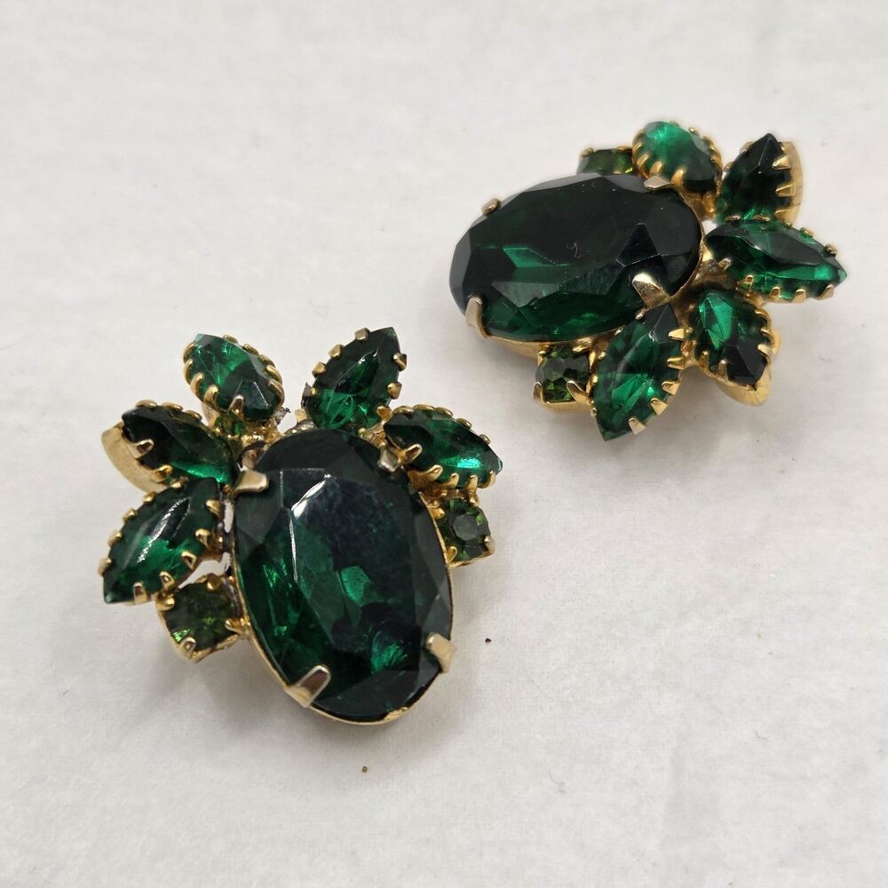 Vintage Emerald Green Crystal Earrings Gold Tone Clip